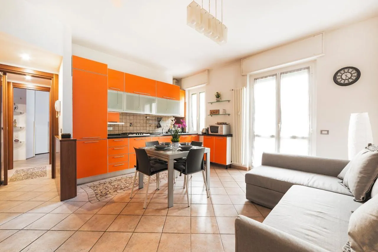 Martesana Flat With Balcony - M1 Gorla And Turro Apartment Milan 0*,  Italy