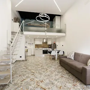  Appartamento House Aury Italia